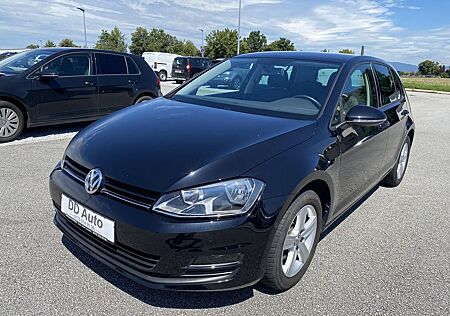 VW Golf Volkswagen VII 1.2 TSI Limousine Comfortline wenig KM