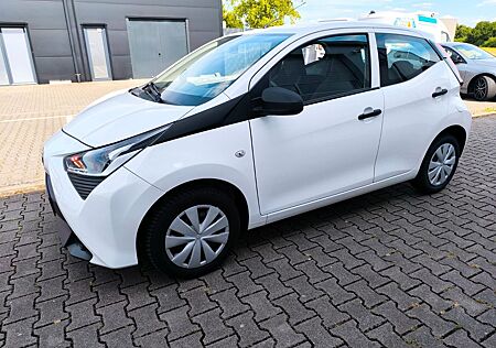 Toyota Aygo (X) Aygo