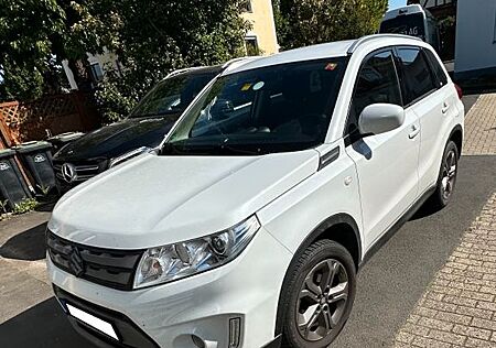 Suzuki Vitara 1.6 DDiS Comfort 4x4 +AHK+Kamera+SHZ+Klim