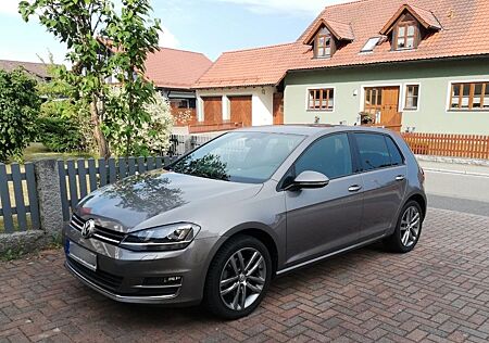 VW Golf Volkswagen 1.4 TSI Highline, R-Line, 150 PS, HU NEU