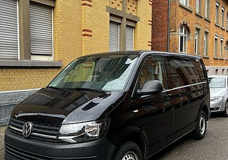 VW T6 Transporter Volkswagen Camper Bus 183t Km 2.0 TDI Navi