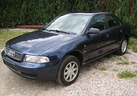 Audi A4 1.8 -