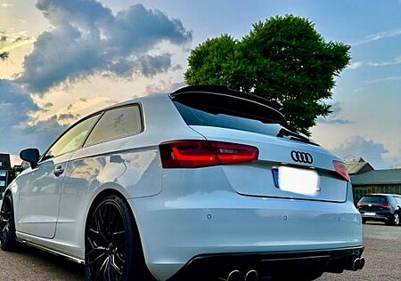 Audi A3 RS3 S3 Umbau Sport Auspuff Maxton Tuning