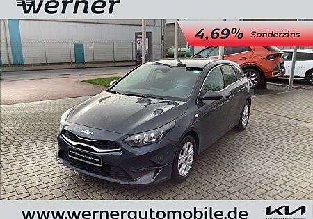 Kia Cee'd Ceed 1.5T 140 DCT Vision Navi Komfort Plus