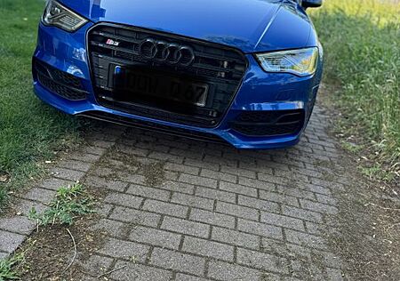 Audi S3 2.0 TFSI S tronic quattro -