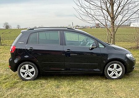 VW Golf Plus Volkswagen 1.6 TDI DSG BlueMotion Technology