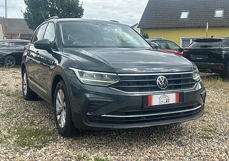 VW Tiguan Volkswagen 1.5 TSI OPF DSG Life*Navi*LED*Spur.*