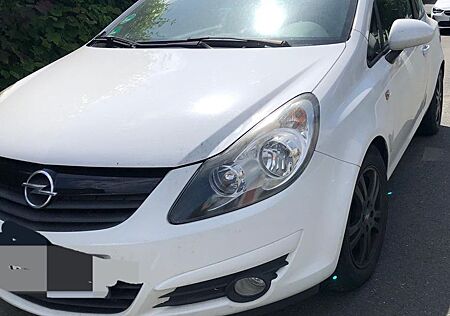 Opel Corsa 1.2 Color Edition