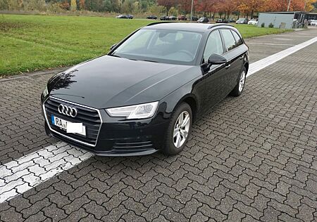 Audi A4 1.4 TFSI Avant -Tempomat/Xenon/Navi/Sitzh.