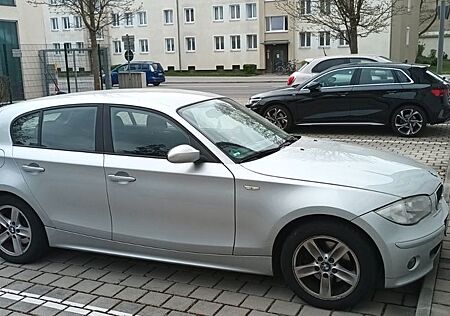BMW 120i - VERHANDELBARER PREIS!!!