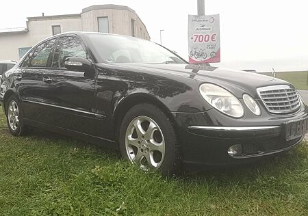 Mercedes-Benz E 240 ELEGANCE Leder Autom Limo, neue HU