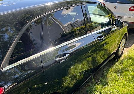 Mercedes-Benz B 200 -