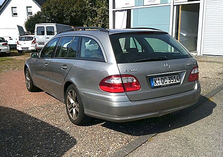 Mercedes-Benz E 200 E -Klasse T-Modell T Kompressor