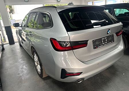 BMW 320d Touring Automatik -