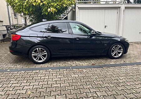 BMW 318d Gran Turismo / Sport Lin...