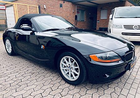 BMW Z4 Roadster 2.5i Automatik /Navi aus Zweitbesitz