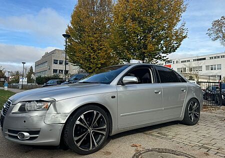 Audi A4 Lim. 1.6++TOP ANGEBOT++