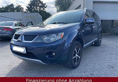 Mitsubishi Outlander 2.4 Instyle*7 Sitzer*AHK*Allrad