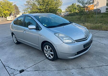 Toyota Prius 1.5-l-VVT-i Sol