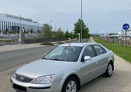 Ford Mondeo Ghia, Rentnerfahrzeug, Erstbesitz, TOP
