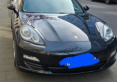 Porsche Panamera 4 Platinum Edition Platinum Edition