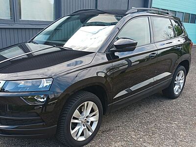 Skoda Karoq 2.0 TDI 110 kW Navi,AHK,Alu,Sitzhzg.,