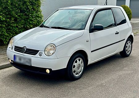 VW Lupo Volkswagen 1.4 16V Automatik *2.HD*REIFEN NEU*TÜV NEU*