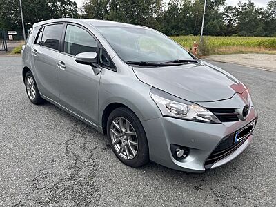 Toyota Verso 2.2l D-CAT Comfort 5-Sitzer Comfort