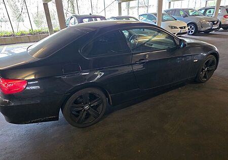 BMW 318i Coupé -
