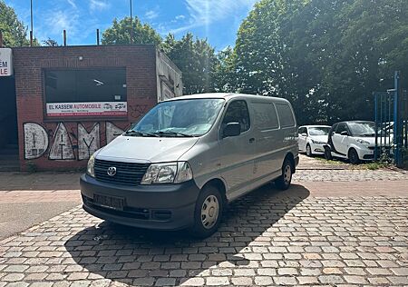 Toyota Hiace D4D