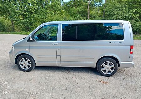 VW T5 Multivan Volkswagen Atlantis