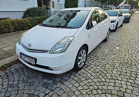 Toyota Prius 1.5-l-VVT-i Sol Sol