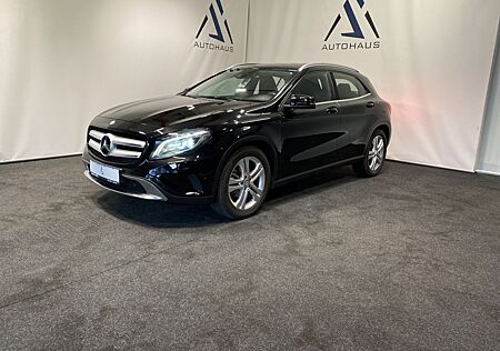 Mercedes-Benz GLA 220 CDIAutom Navi PDC Klima SHZ Bi-Xenon
