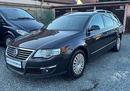 VW Passat Variant Volkswagen Highline, Automatik, Alcantara