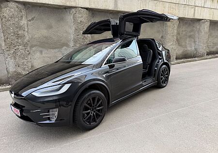 Tesla Model X Dual Motor Kamera 360 Leder Navi LED AHK