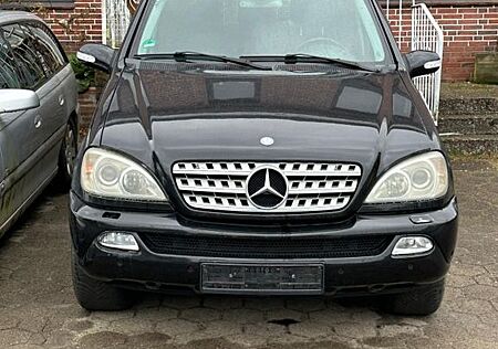 Mercedes-Benz 270