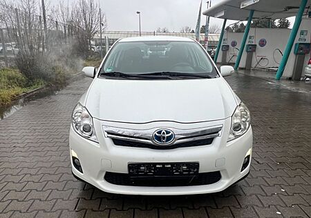 Toyota Auris Hybrid Life