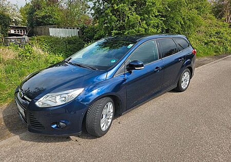 Ford Focus gebraucht kaufen Ford Focus 1,0 EcoBoost 74kW Trend Turnier Trend