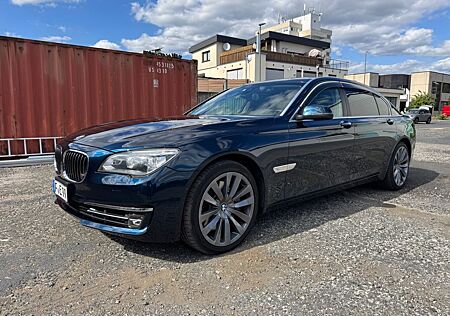 BMW 750Li - Langversion/Navi/Fond Entertainment