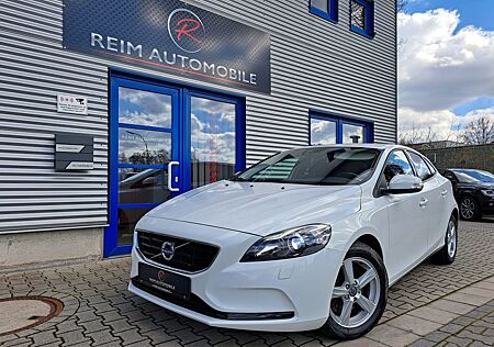 Volvo V40 1,6 You! *SHZ*LM-RÄDER*KLIMAAUTOMATIK*PDC*BL