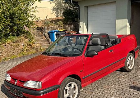 Renault R 19 1.8 Cabrio