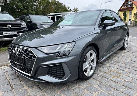 Audi A3 35 TFSI Limousine S-Line Innen + Außen