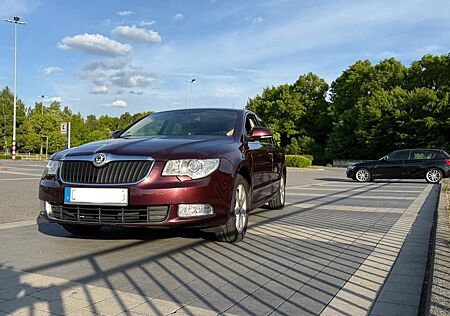 Skoda Superb 2.0 TDI 125kW DSG Elegance Elegance