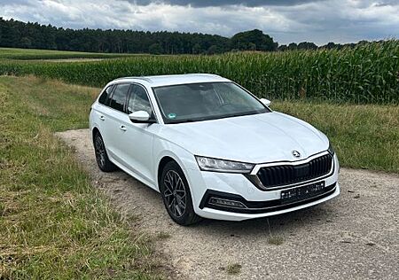 Skoda Octavia 2.0 TDI 110kW DSG CLEVER COMBI CLEVER