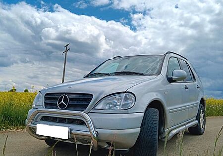 Mercedes-Benz ML 430 W163