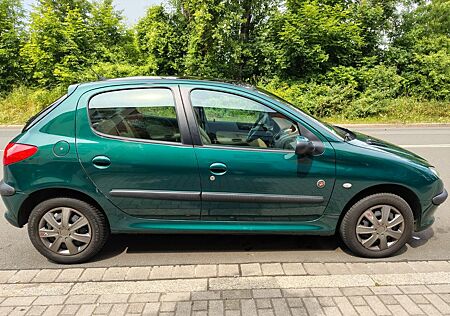 Peugeot 206 Roland Garros 75 Roland Garros