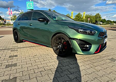 Kia Cee'd / Ceed 1.6 T-GDI DCT GT GT