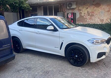 BMW X6 gebraucht kaufen BMW X6 xDrive35i M Paket Distr Digital Ambient 360
