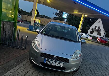 Fiat Punto 1.4 8V Dynamic