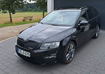 Skoda Octavia 2.0 TDI DSG RS Combi RS